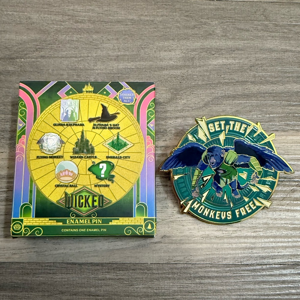 Universal Studios Wicked Flying Monkey Pin